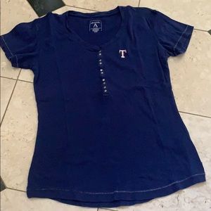 Women’s Texas Rangers shirt